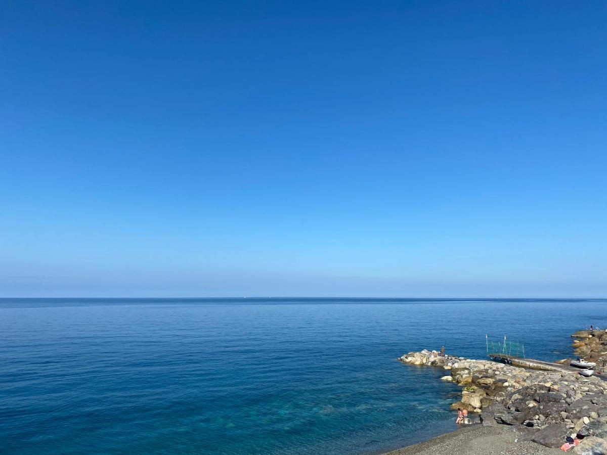 Caravella Hotel Deiva Marina Exterior photo